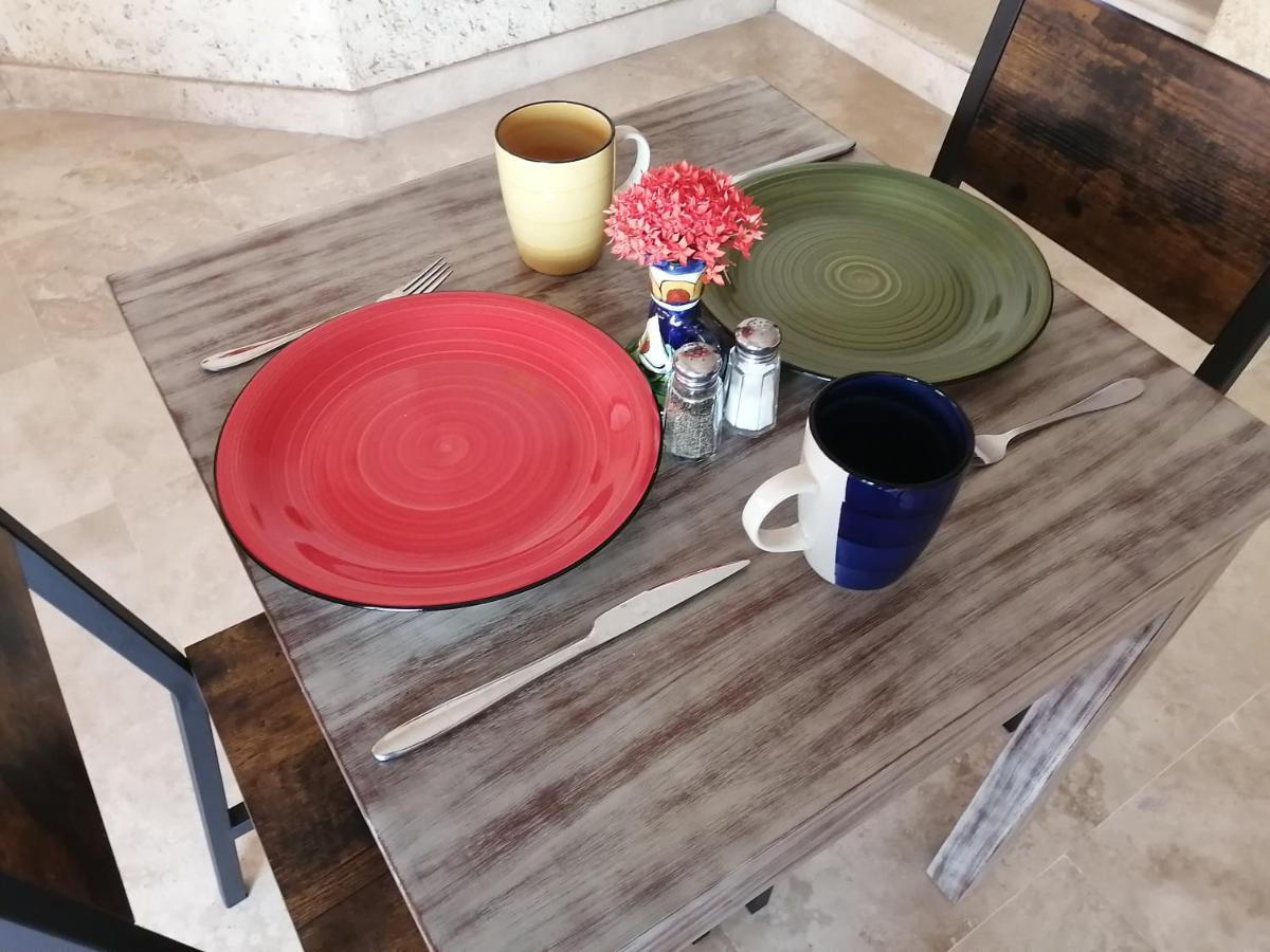 Casa Dahlia 2 Bed & Breakfast มาซาตลัน ภายนอก รูปภาพ