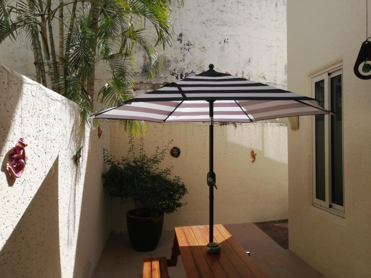 Casa Dahlia 2 Bed & Breakfast มาซาตลัน ภายนอก รูปภาพ