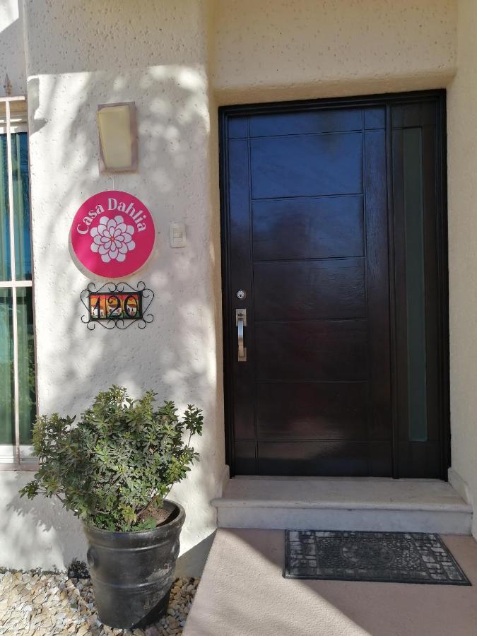 Casa Dahlia 2 Bed & Breakfast มาซาตลัน ภายนอก รูปภาพ